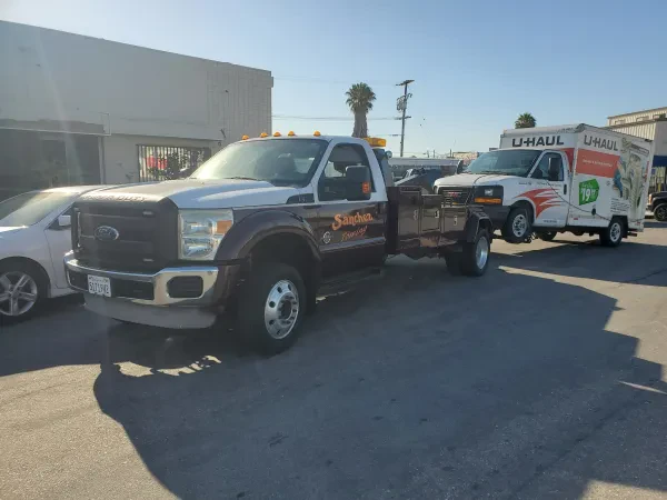 sanchez towing - photo 3