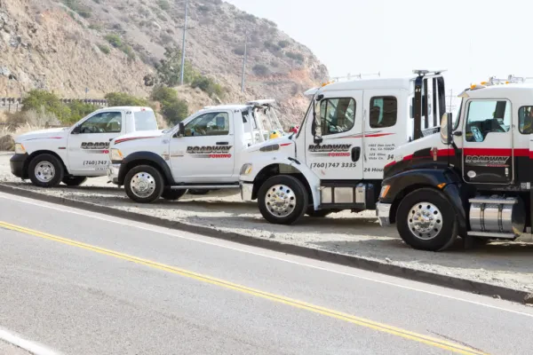 Roadway Towing & Recovery - photo 2