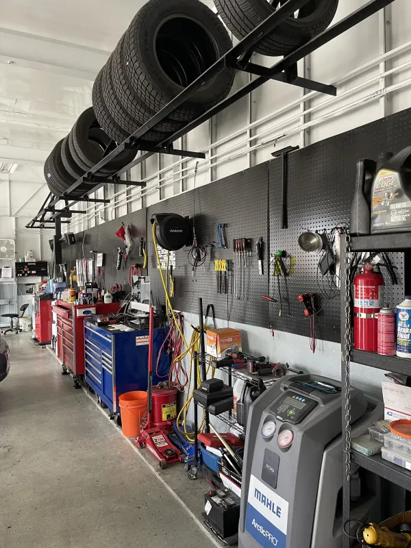 UNITED AUTO REPAIR AND TIRES - photo 2