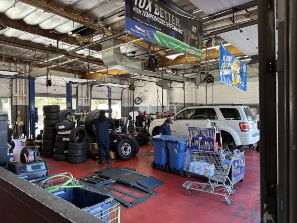 Walmart Auto Care Centers - photo 2