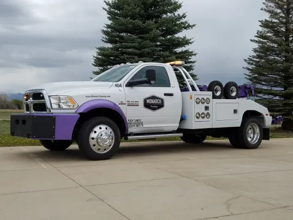 Monarch Towing LLC - photo 3
