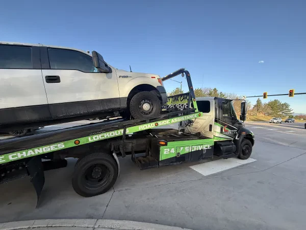 Ortiz Towing - photo 2