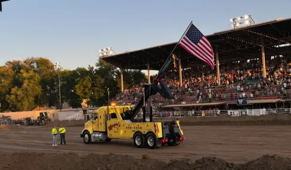 Wayne's Towing - photo 3