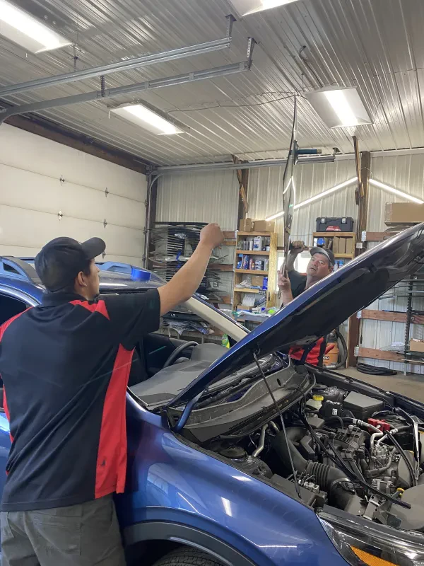 O.E. Auto Glass - photo 3