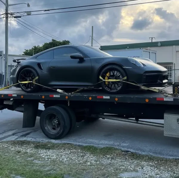 Lauderdale Towing Company - photo 2