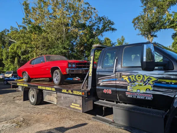 Troyz Towing & Storage - photo 2