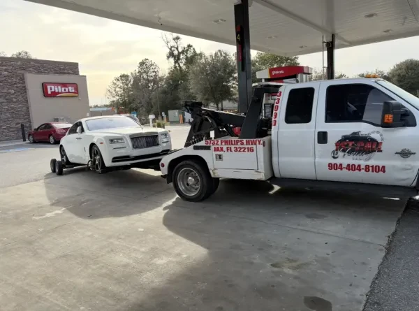 1st Call Towing LLC - photo 2