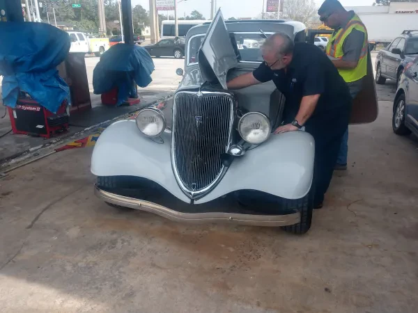 Everything Automotive of Jacksonville, Inc. - photo 3