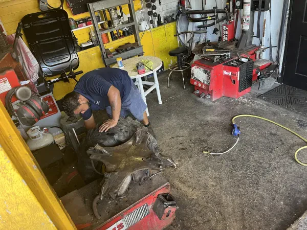 Florida Best Towing and Junk Cars - photo 2