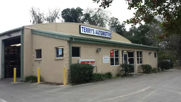Terry's Automotive & Qwik Lube - photo 2