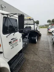RAMONE'S TOWING