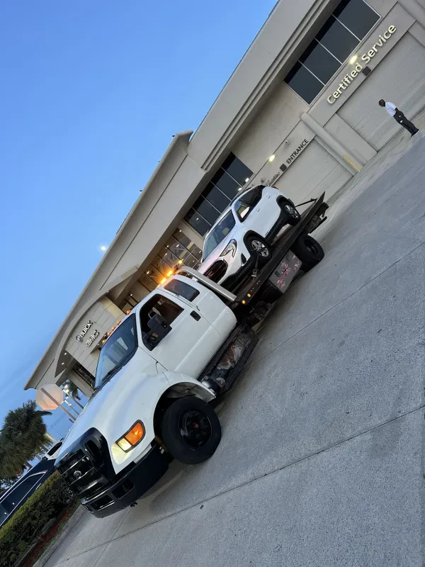 Roy's Towing - photo 4