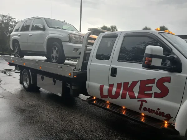 Luke's Towing & Auto Repairs - photo 2