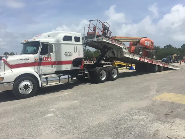 Lee's Towing & Recovery - photo 2