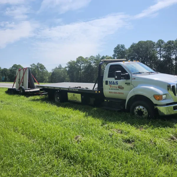M & S Towing And Recovery - photo 2