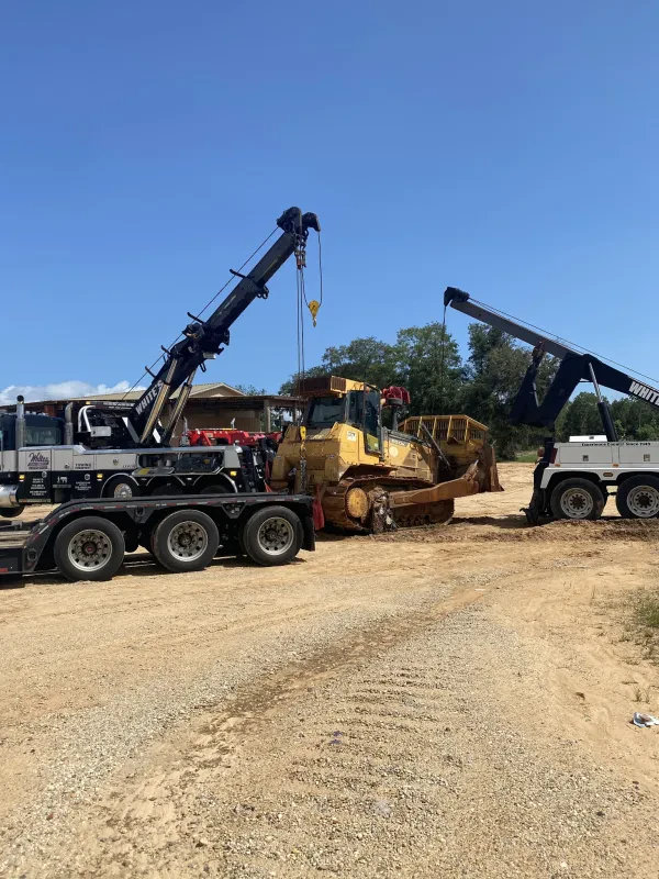 Whites ACE Towing - photo 4