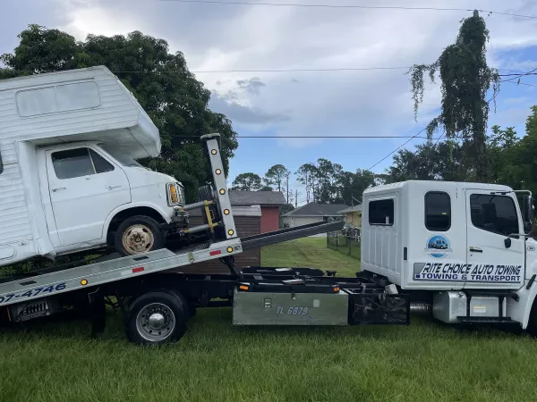 Rite Choice Auto Towing - photo 4