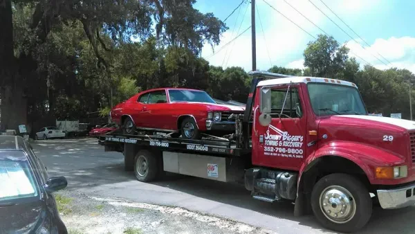 Johnny Bigger's Towing & Recovery - photo 2