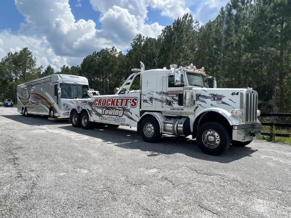 Crockett's Towing - photo 2