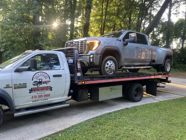 Chi & Anders Towing And Roadside Assistance - photo 4