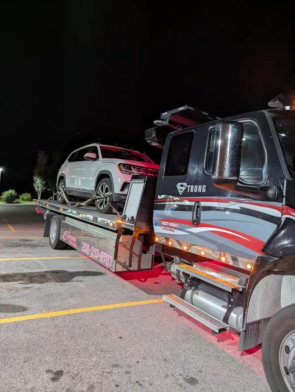 Hendrickson's Towing - photo 3