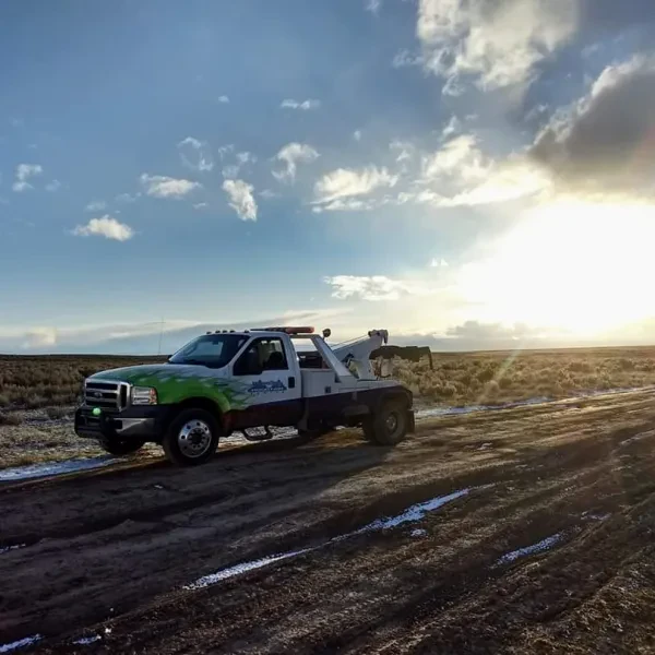 Rocky Mountain Towing - photo 3