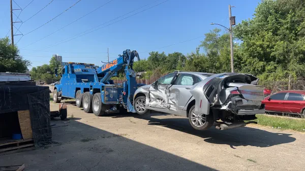 Lugari Wrecker Service LLC - photo 4