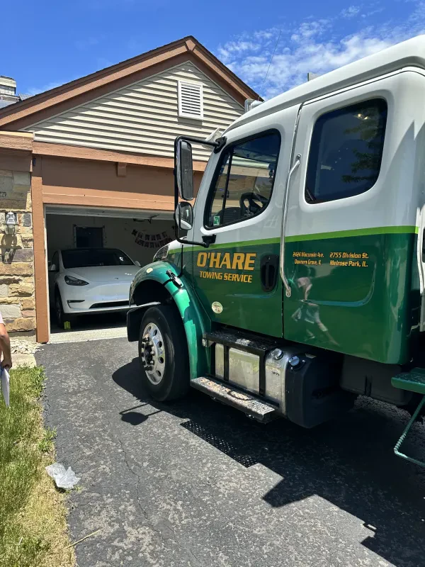 O'Hare Towing Service & Semi Truck Heavy Duty Wrecker - photo 3