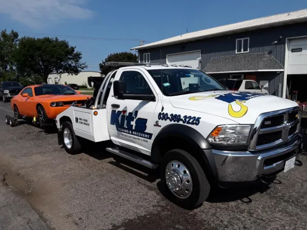 Kit's Towing - photo 2