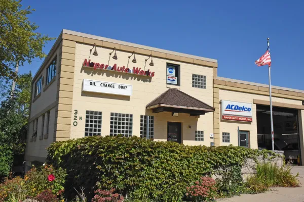 Naper Auto Works Inc - photo 2