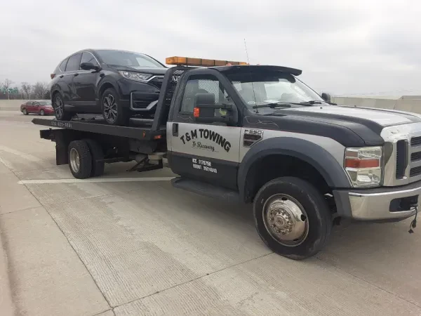 T&M Towing & Recovery - photo 2
