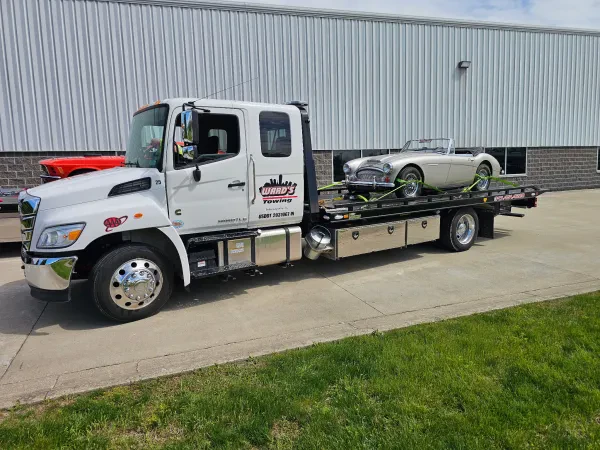 Ward's Towing LLC. - photo 2