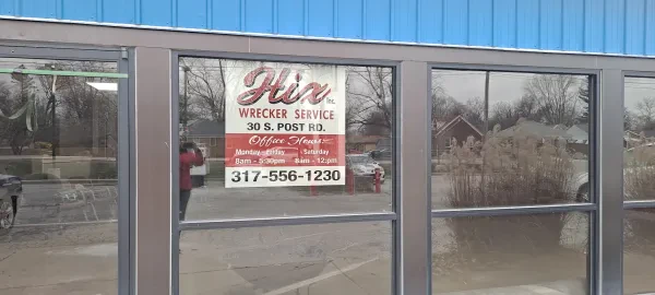 Hix Wrecker Service East - photo 4