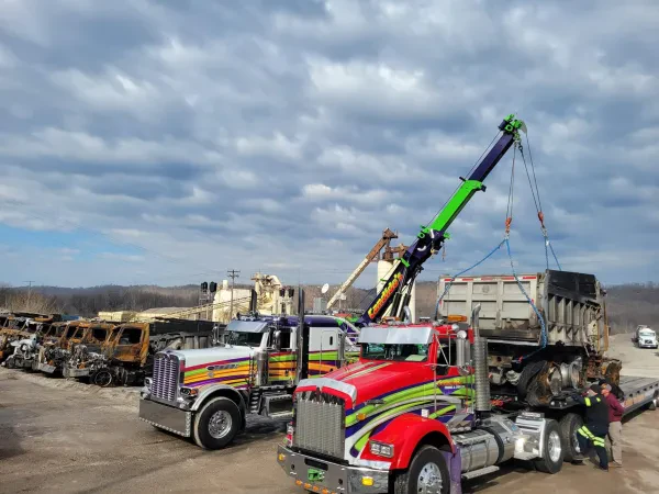 Candido’s Towing & Repair (Heavy Towing & Rd Service) - photo 2