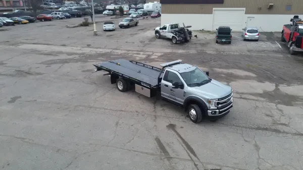 502 Towing and Recovery - photo 2