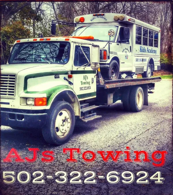 AJ's Towing Service - photo 4