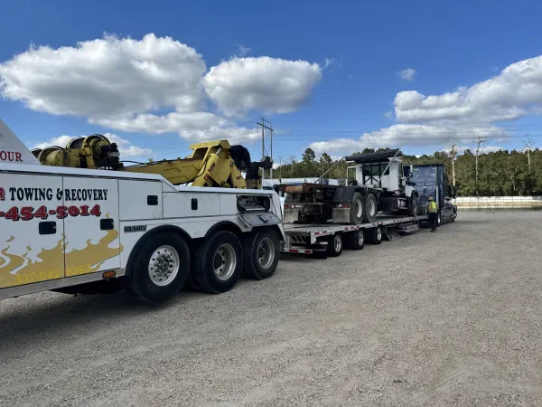Minor Roadside & Towing LLC - photo 3