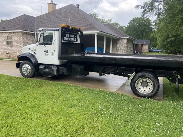 Antoine's Towing - photo 3