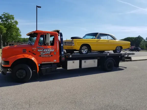 1st Class Towing - photo 2