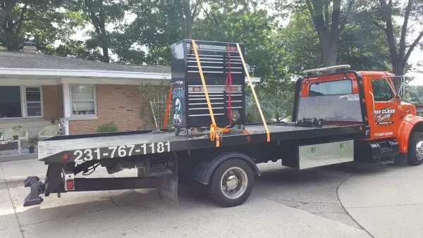 1st Class Towing - photo 4