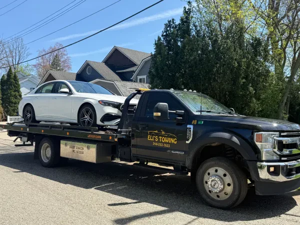 Eli’s Towing - photo 2