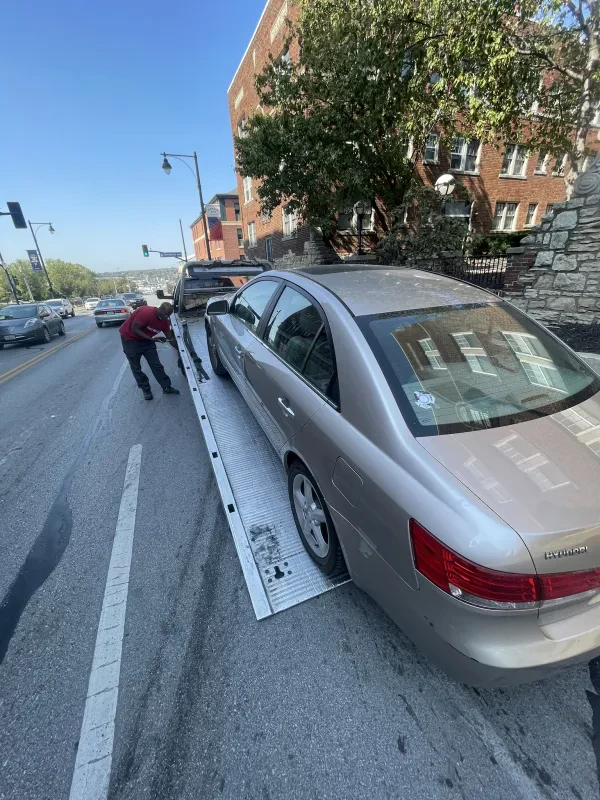 B&F Trucking & Tow Service - photo 2