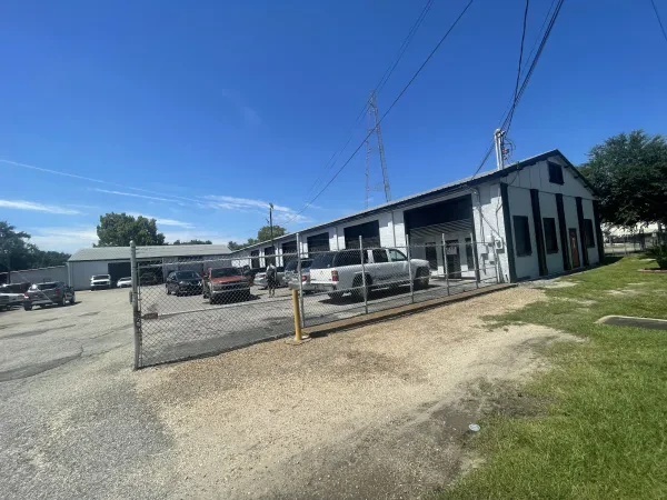 R & R Automotive - photo 2
