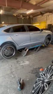 Pig's Marathon tires, towing & roadside assistance