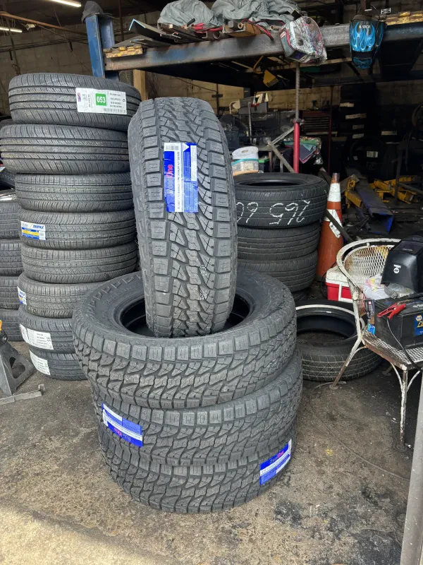 Pig's Marathon tires, towing & roadside assistance - photo 3