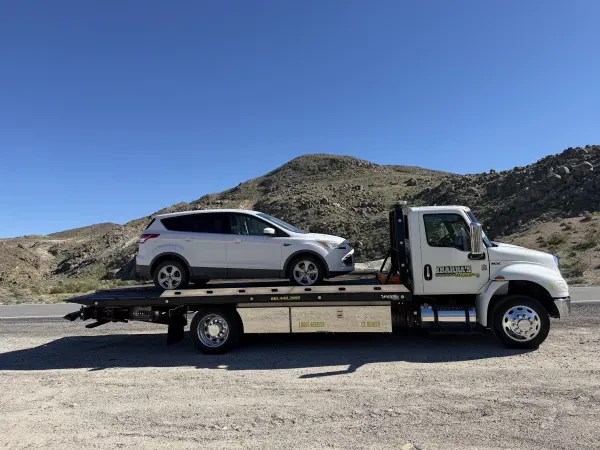 Ibarra’s Towing - photo 2
