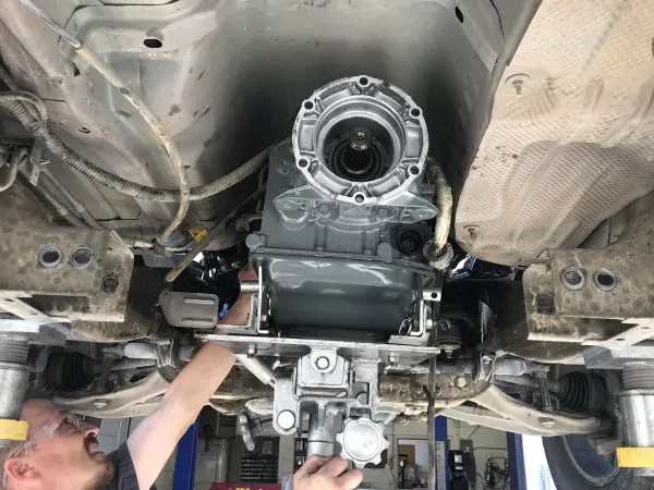 CLOVIS AUTO SHOP - photo 4