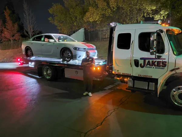 Jake's Towing & Heavy Duty Recovery Inc - photo 2