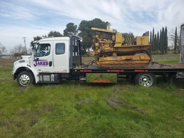 Jake's Towing & Heavy Duty Recovery Inc - photo 4