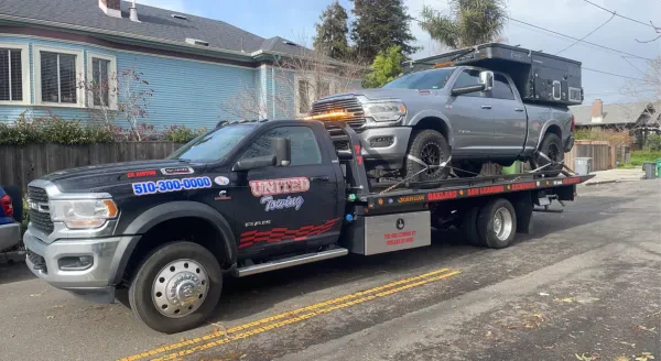 United Towing - photo 4